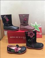 stivali e bebe' fiori e cuori