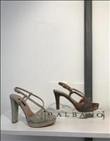 sandali con plateau glitterati